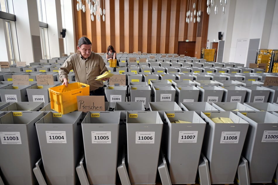 Europa-, Stadtrats- und Stadtbezirksbeiratswahlen (bzw. Ortschaftsratswahlen): Die Stadtverwaltung bereitet sich auf den kommenden Sonntag vor.