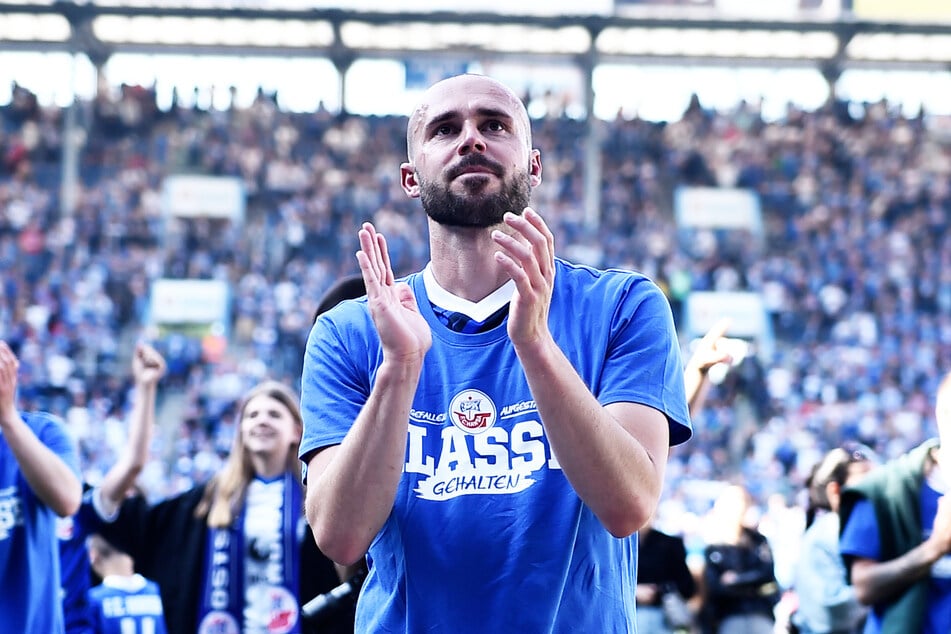 Nach dem Klassenerhalt in der Zweitliga-Saison 2022/23 verließ Pascal Breier (33) den FC Hansa Rostock und wechselte zum VfB Lübeck. (Archivfoto)