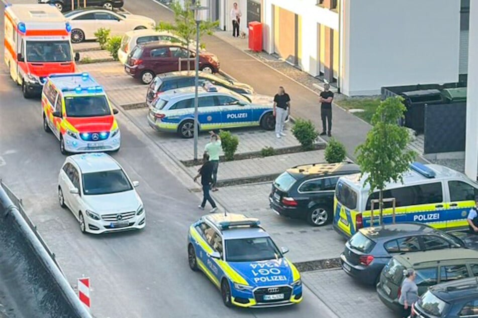 Die Beamten stellten neben dem 30-jährigen Mann eine Pistole sicher.