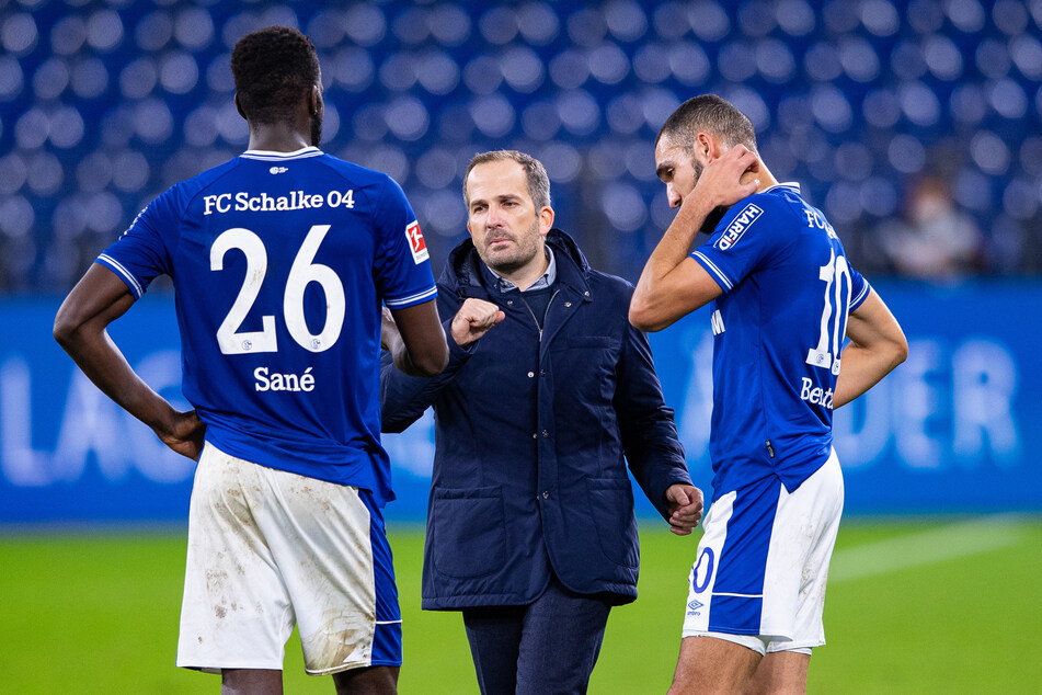 Beim FC Schalke 04 gab es einen positiven Corona-Test.