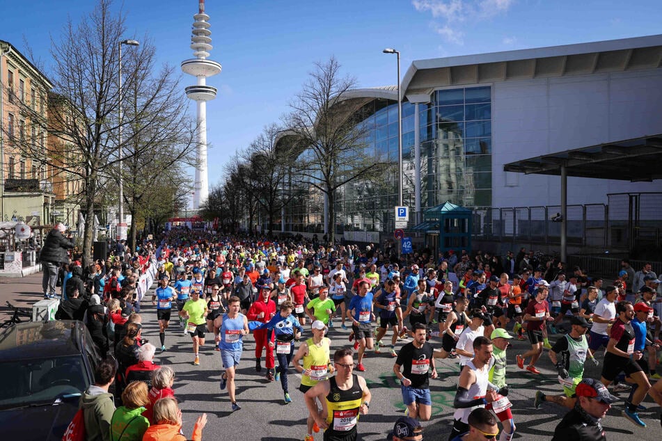 hvv: Streckensperrungen zum Haspa Marathon Hamburg 2023