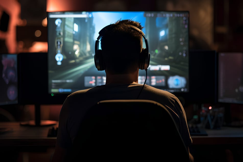 Auch lange Bildschirmzeiten beim Gaming können durch den Bewegungsmangel letztlich für Übergewicht sorgen.