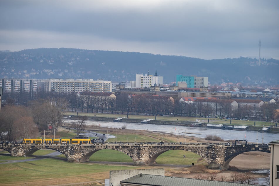Sind von der Dresdner Innenstadt aus bald auch Windkraftanlagen zu sehen?