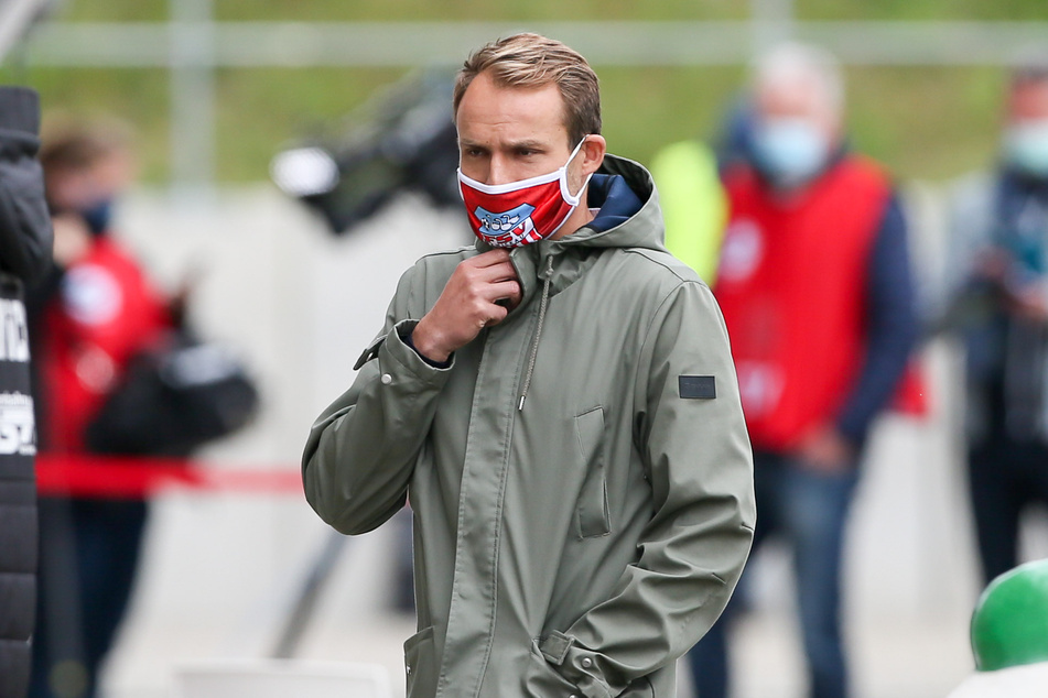 Sportdirektor Toni Wachsmuth vom FSV Zwickau hält eine kurzfristige Strategieänderung bei den Corona-Tests für notwendig.