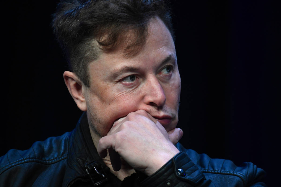 Hat sich Elon Musk (53) mit seinen Aussagen zu den Ausschreitungen in Großbritannien ins politische Abseits geschossen?