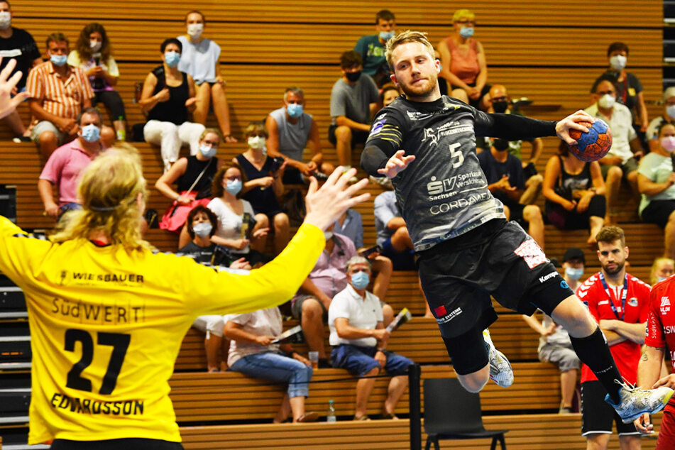 Acht Treffer steuerte Lukas Wucherpfennig zum Sieg über Bietigheim bei. Das 21:13 war sein 200. Saison-Tor.