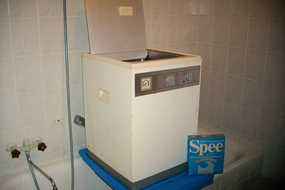 Die Maschine "WM 66", ein Erfolgs-Modell des VEB Waschgerätewerks Schwarzenberg in der DDR, war dank einer Kochfunktion für Ein-und Auskochen geeignet.