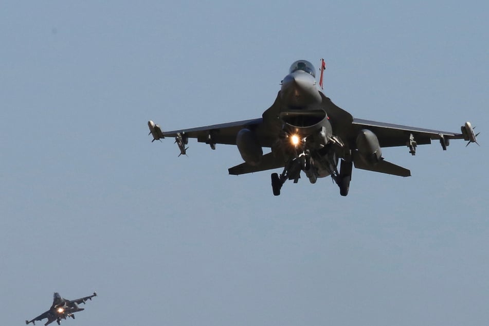 F-16-Kampfjets bilden zahlenmäßig das Rückgrat der israelischen Luftwaffe. (Archivfoto)