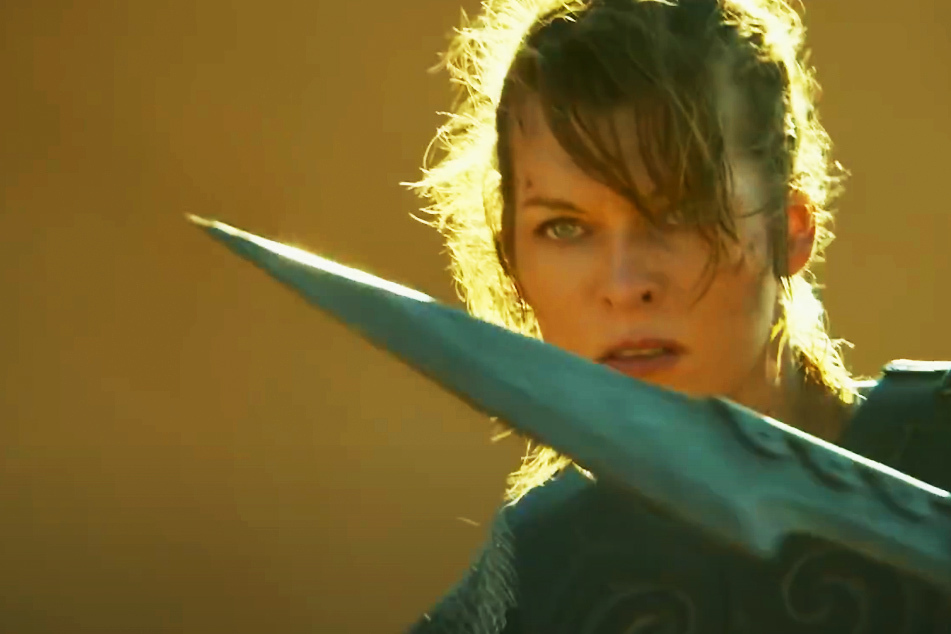 Captain Artemis (Milla Jovovich) wird mit ihren herkömmlichen Waffen nicht punkten können.