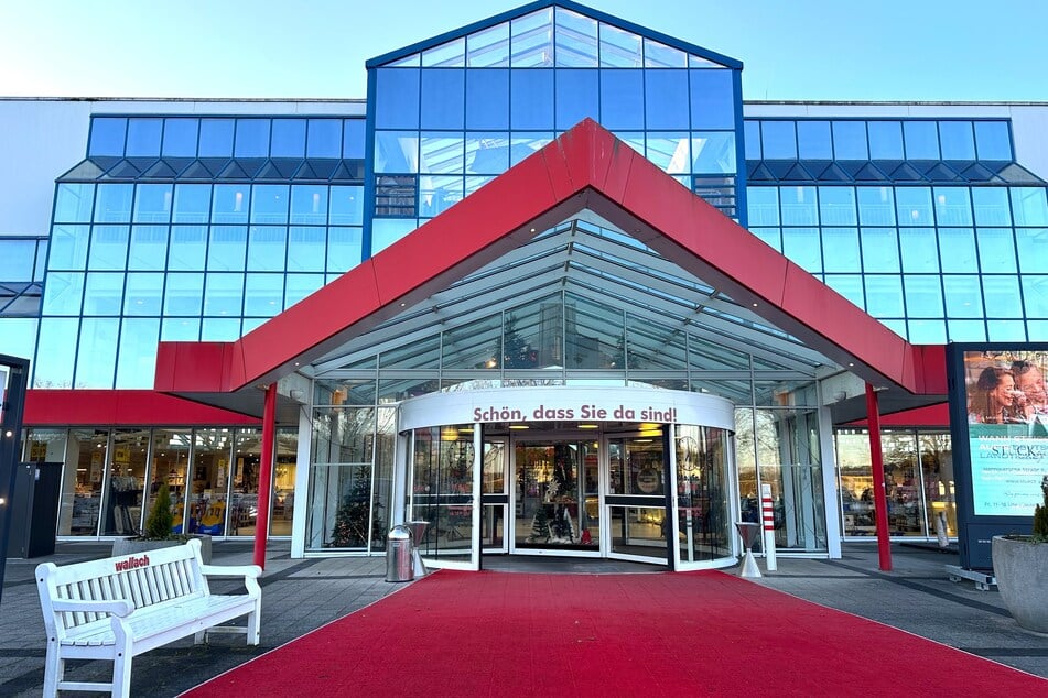 Möbelhaus schenkt Kunden als Dankeschön ab Samstag (27.12.) riesige Rabatte