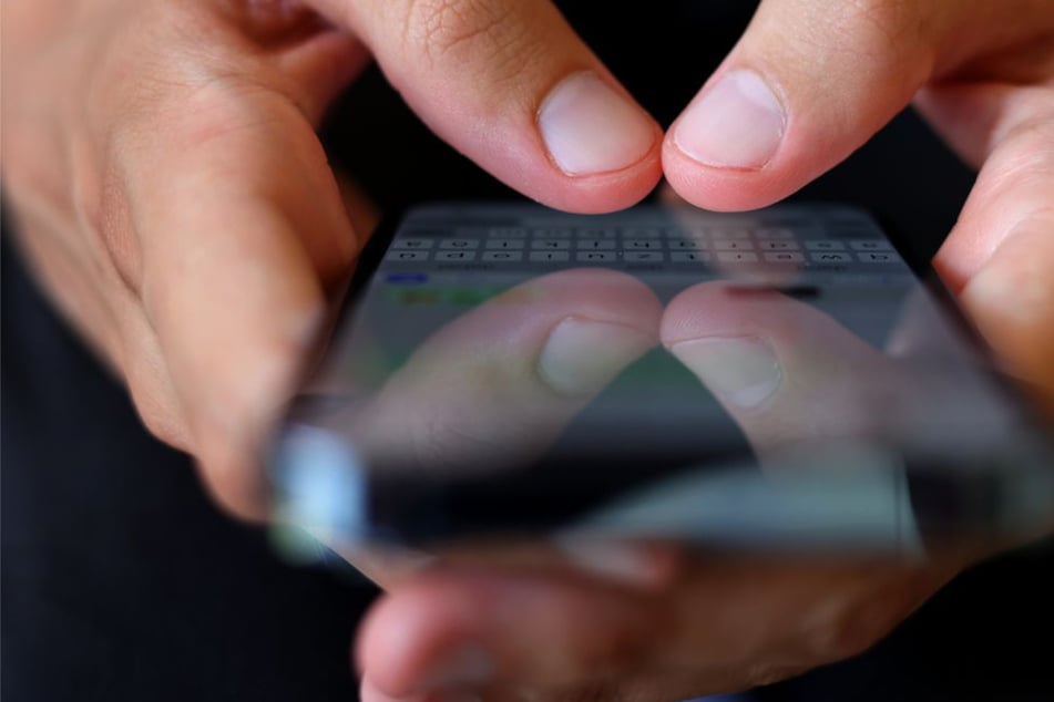 Mann wird zu spät misstrauisch und verliert Hunderttausende Euro!