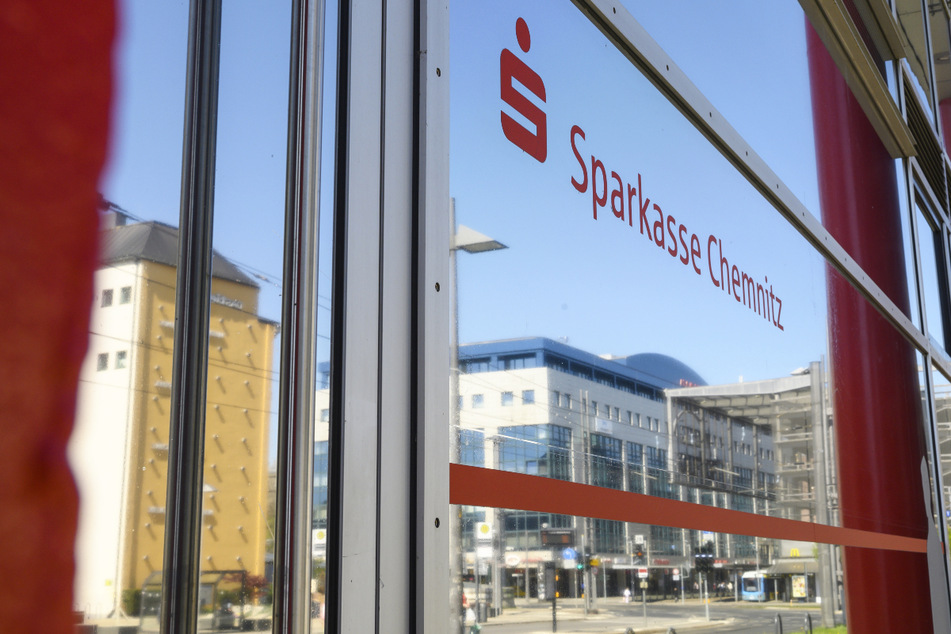 Seit 30 Jahren ein echter Glücks-Bringer: Die Sparkasse Chemnitz.