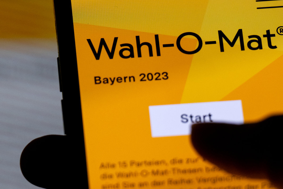 Schwere Entscheidung: Wahl-O-Mat könnte für Bayern einen Nutzungsrekord aufstellen