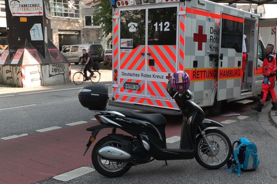 Rollerfahrer rammt Radfahrer: Kind (7) im Krankenhaus