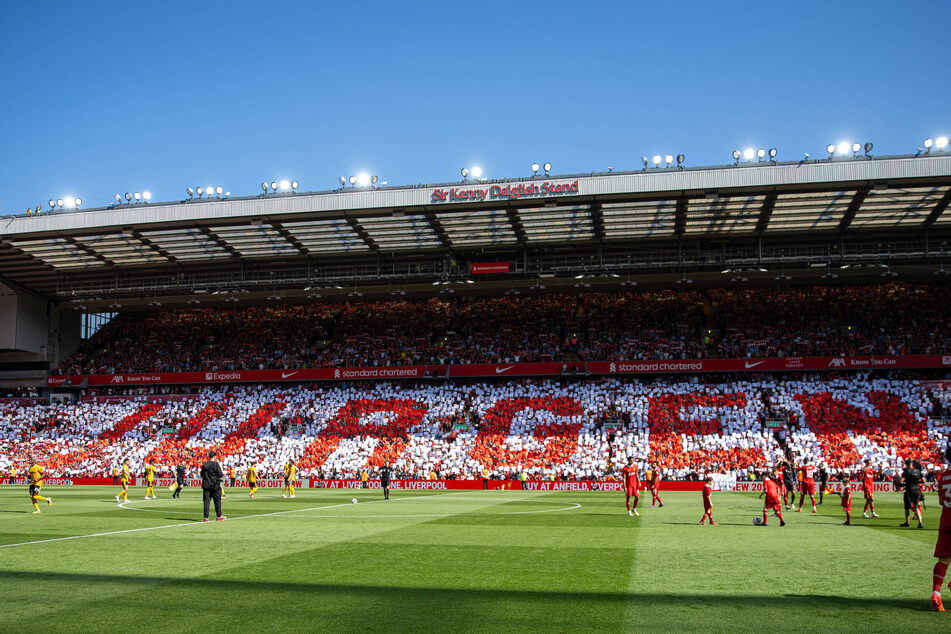 Die Fans des FC Liverpool legten vor dem letzten Spiel mit Klopp eine emotionale Choreografie hin.