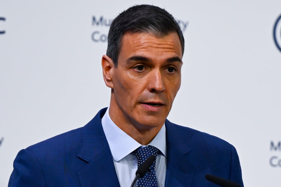 Spaniens Regierungschef Pedro Sánchez (54) positioniert sich überraschend deutlich gegenüber den USA.