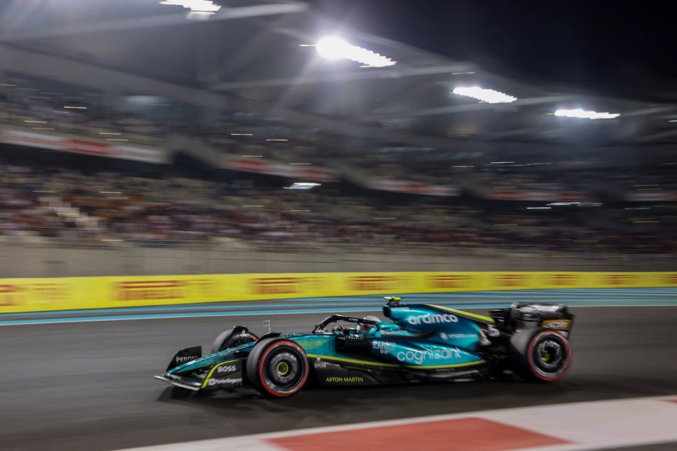 Am Ende des Rennens in Abu Dhabi holte sich Vettel noch einmal einen Punkt.