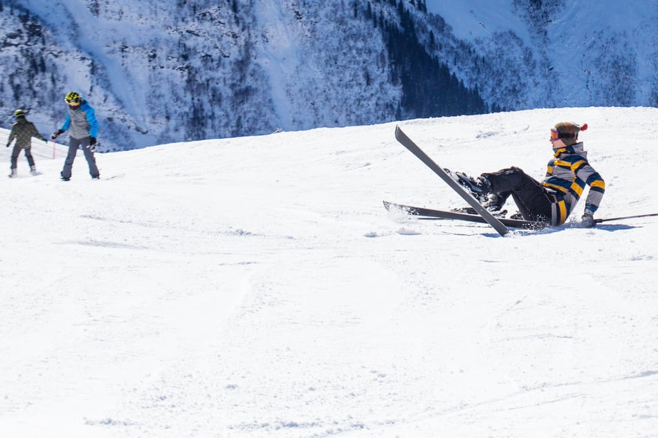 Gerade im Skiurlaub sollte man gut versichert sein.