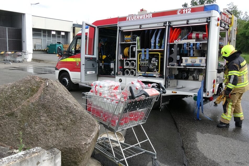 Der Brand brach direkt neben der Kaufland-Filiale in Borna aus.