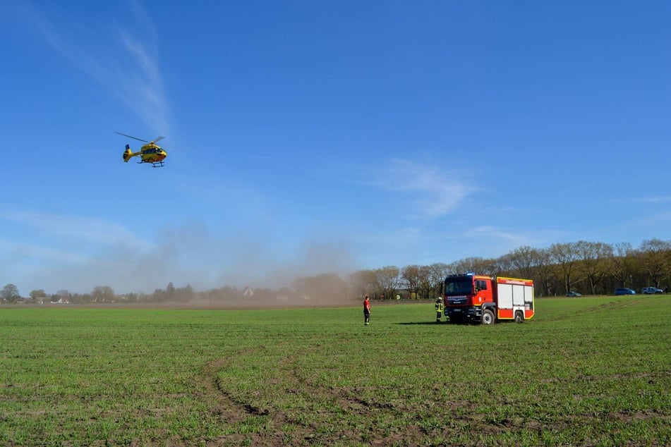Auch ein Rettungshubschrauber eilte zur Hilfe.