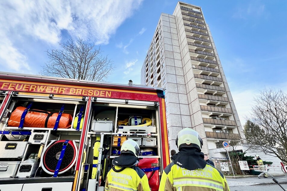 Nach dem Feuer im 15. Stock eines Hochhauses sucht die Dresdner Polizei nun Zeugen.