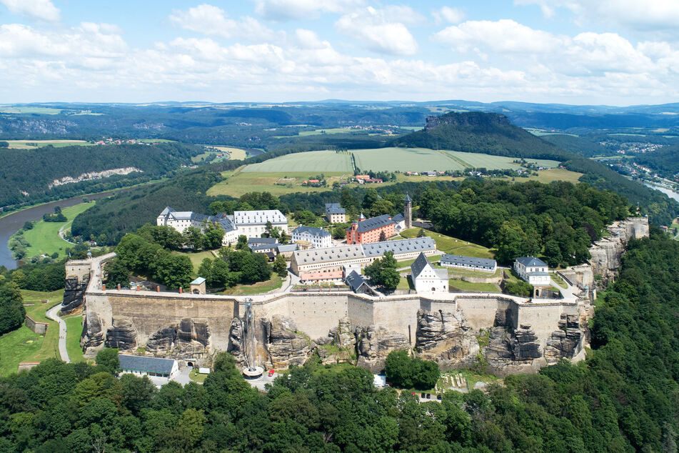 Die Festung Königstein umfasst ein neun Hektar großes Areal auf dem Felsplateau.