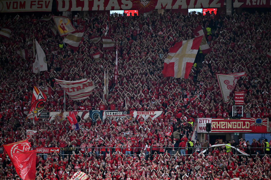 Messerangriff unter Fans bei Mainz-05-Spiel? Polizei mit Klarstellung