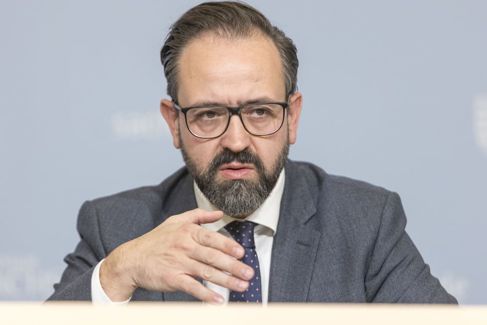 Wissenschaftsminister Sebastian Gemkow (46, CDU): "Wir bringen das grundständige Lehramtsstudium dorthin, wo der Bedarf an Lehrkräften besonders groß ist."