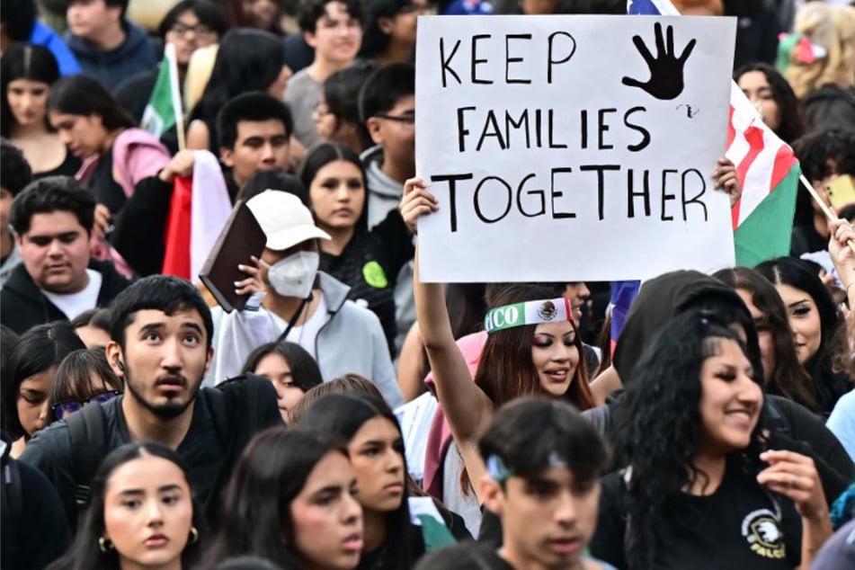 Teachers and students denounce Trump's "cruel" immigration raids at schools