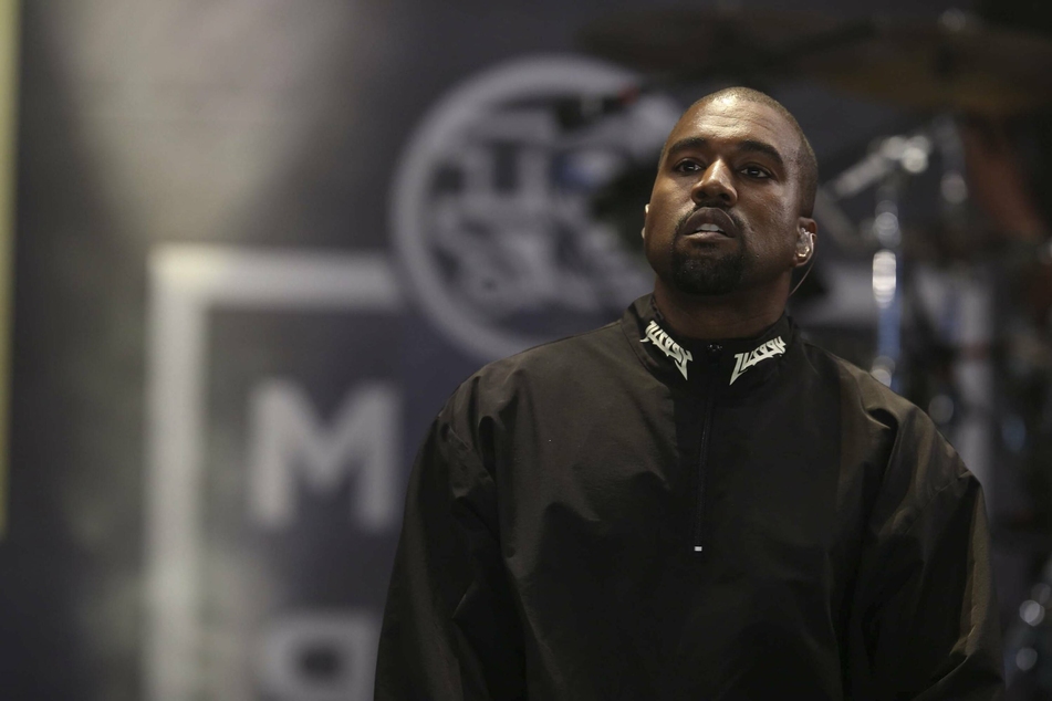 Kanye West just wiped his Instagram clean in a dramatic move!