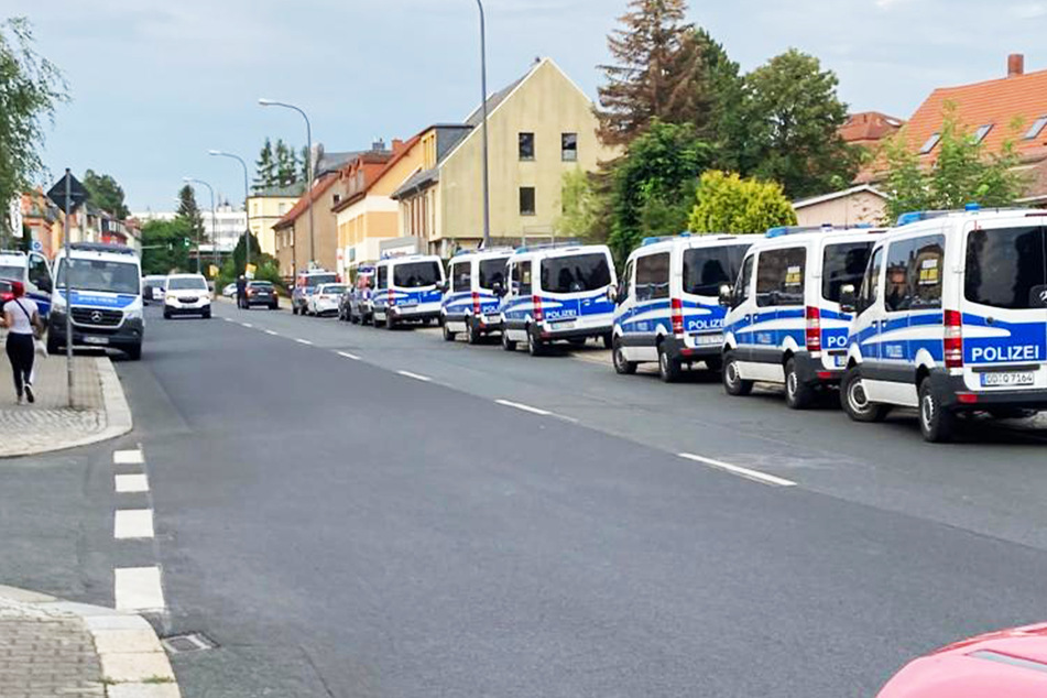 Auf der Karlsruher Straße sorgte der Polizeieinsatz für großes Aufsehen.