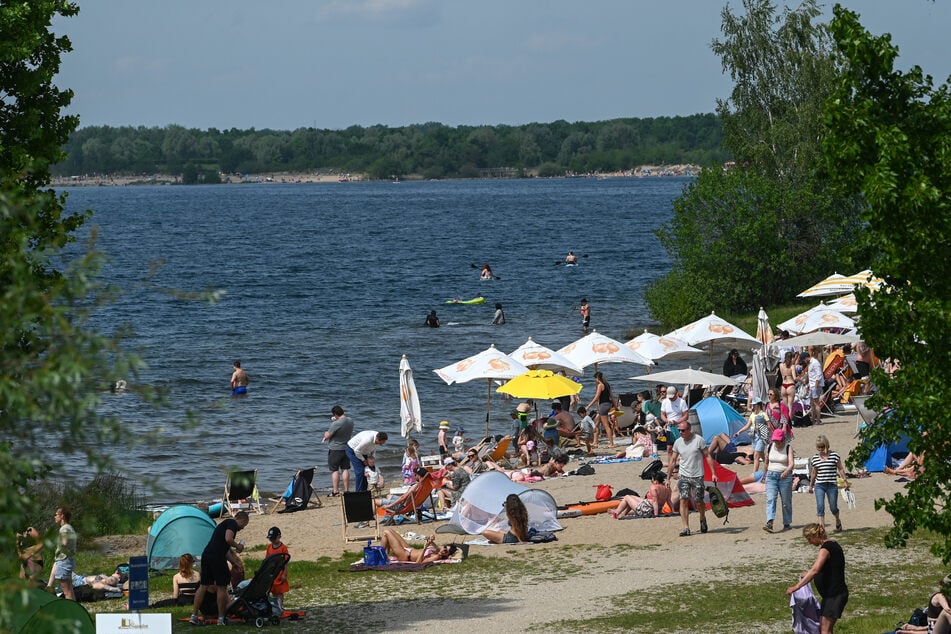 Am Wochenende wird es an den Badeseen in und um Leipzig sicherlich wieder voll werden.