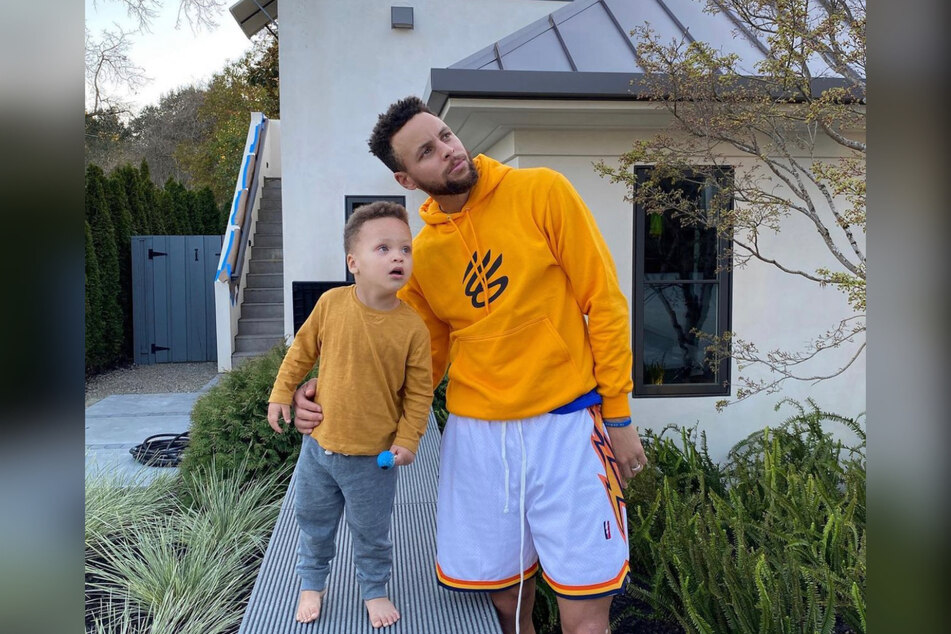 Steph Curry's son makes a case that he’s ready for the big league in viral video
