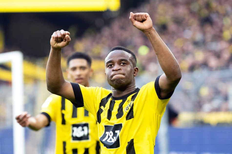 Youssoufa Moukoko (17) trug sich auch beim 5:0 gegen den VfB Stuttgart in die BVB-Torschützenliste ein.
