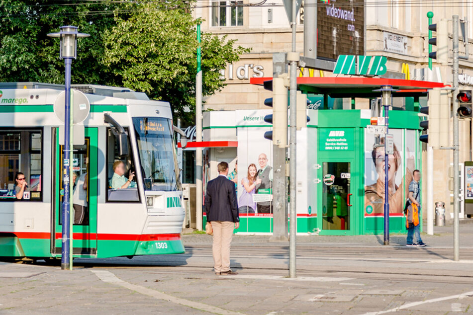 Fragen rund um das Neun-Euro-Ticket für Schüler können auch in den Service-Stellen der Magdeburger Verkehrsbetriebe beantwortet werden.
