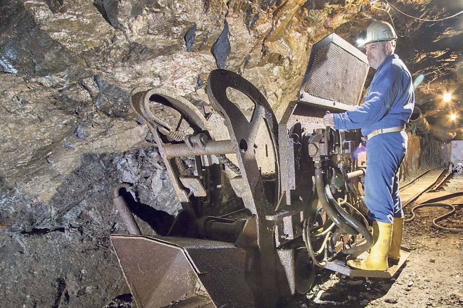 Forschung geht über Grenzen: Archäologen schürfen Sachsens Bergbau nach