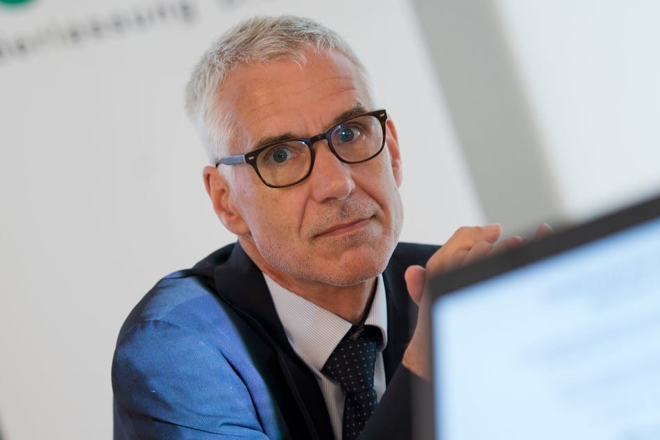 Joachim Ragnitz (64) vom ifo-Institut Dresden sieht wegen der Hitze keine nachhaltigen Folgen für die Wirtschaft.