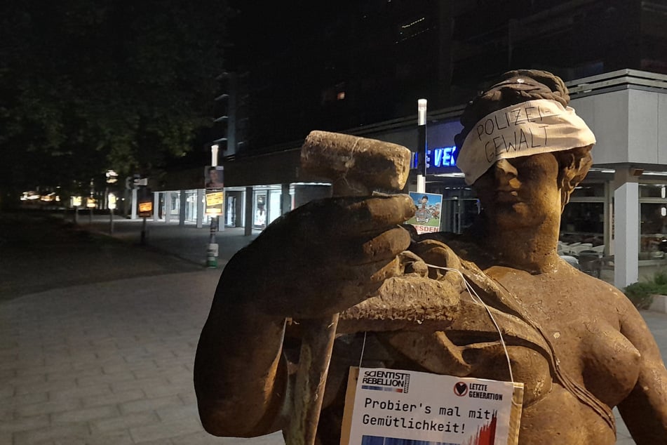 Dresden: Dresdner Statuen plötzlich blind: Das steckt hinter der Protestaktion!