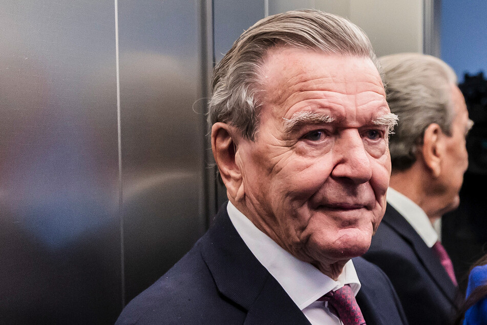 Altkanzler Gerhard Schröder kämpft vor Gericht um sein Büro und verliert