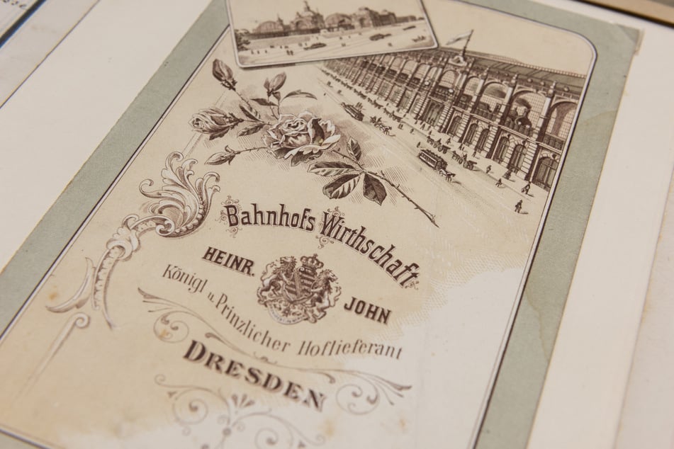 Speisekarte der Bahnhofswirtschaft Heinrich John, um 1900.