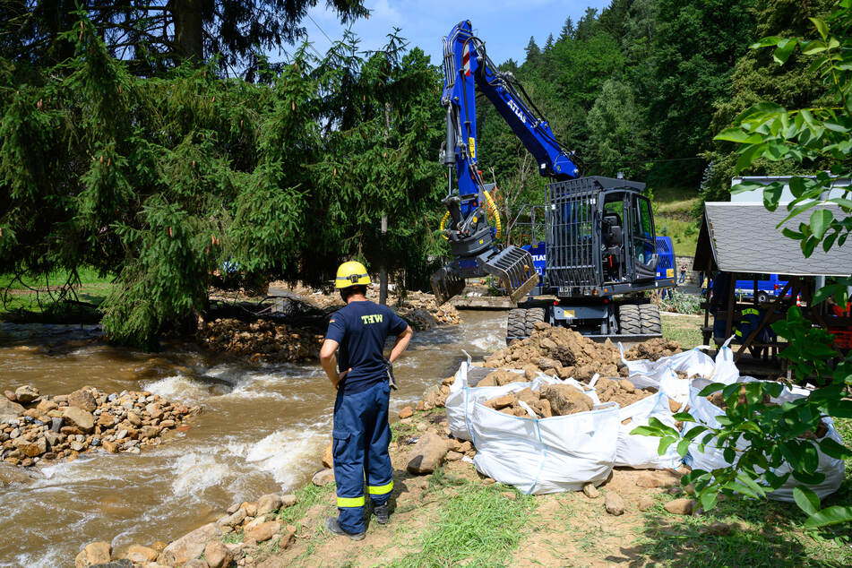 Auch in Sachsen (wie hier am Krippenbach in der Sächsischen Schweiz) gab es im Sommer Hochwasser. Genau für solche Notfälle werden die Sirenen getestet.