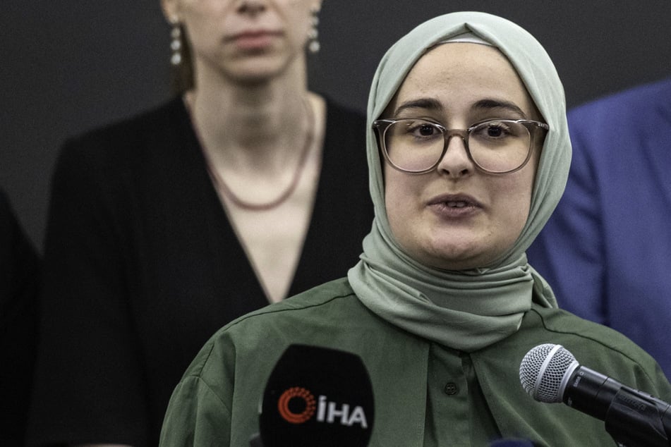 Rümeysa Öztürk issues message of hope after release from ICE detention