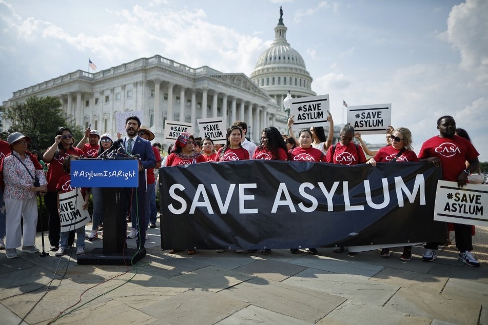 House progressives announce steps to save asylum following Biden border shutdown