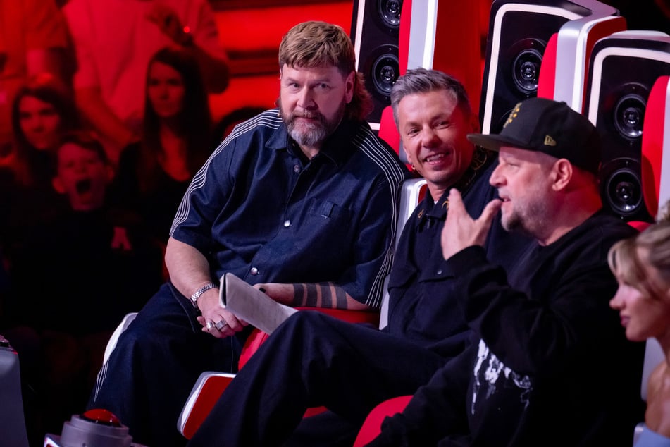 Rea Garvey (52, v.l.), Michi Beck (57) und Smudo (57) von den Fantastischen Vier und die weiteren Coaches kämpfen auch in diesem Jahr wieder um die besten Talente.