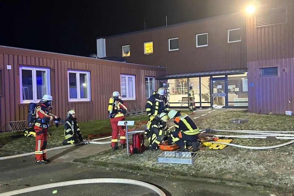 Nach zwei Stunden konnte das Feuer gelöscht werden.