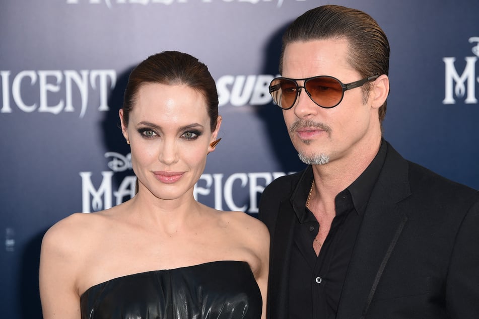 Ponad dwanaście lat Angelina Jolie (50) i Brad Pitt (62) byli parą – potem nastąpiła wojna róż.