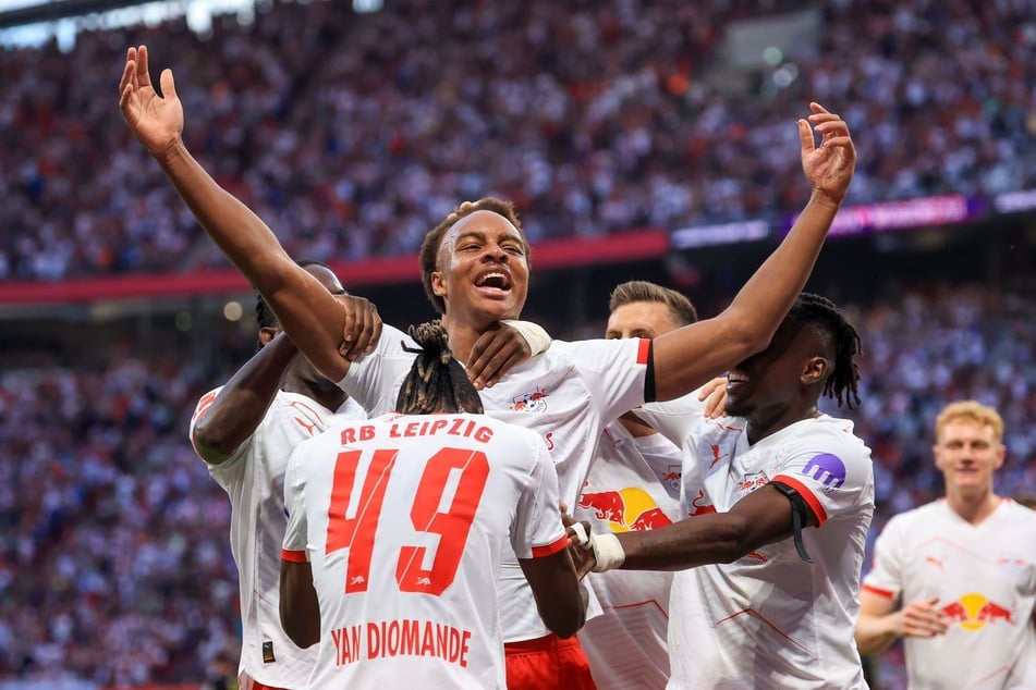 Es herrscht wieder gute Laune bei RB Leipzig. Ein neuer Spirit ist da, der vergangene Saison komplett gefehlt hat.