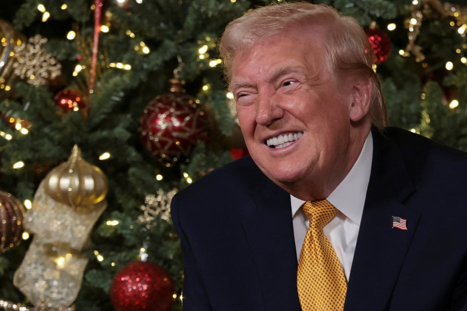 Trump rages at "radical left scum" in Christmas message denying rising inflation