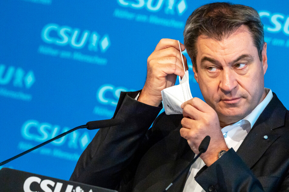 Die Delta-Variante des Coronavirus wird nach Ansicht von Markus Söder (54, CSU) bald auch in Bayern das Infektionsgeschehen bestimmen.