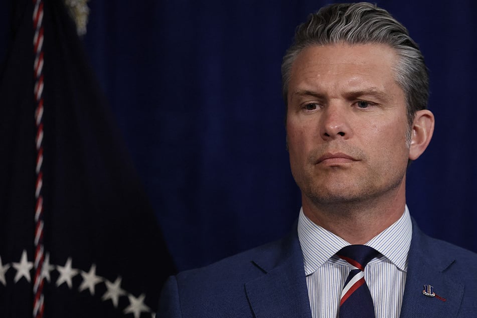 US disguised military aircraft used in boat strikes as war crimes accusations mount